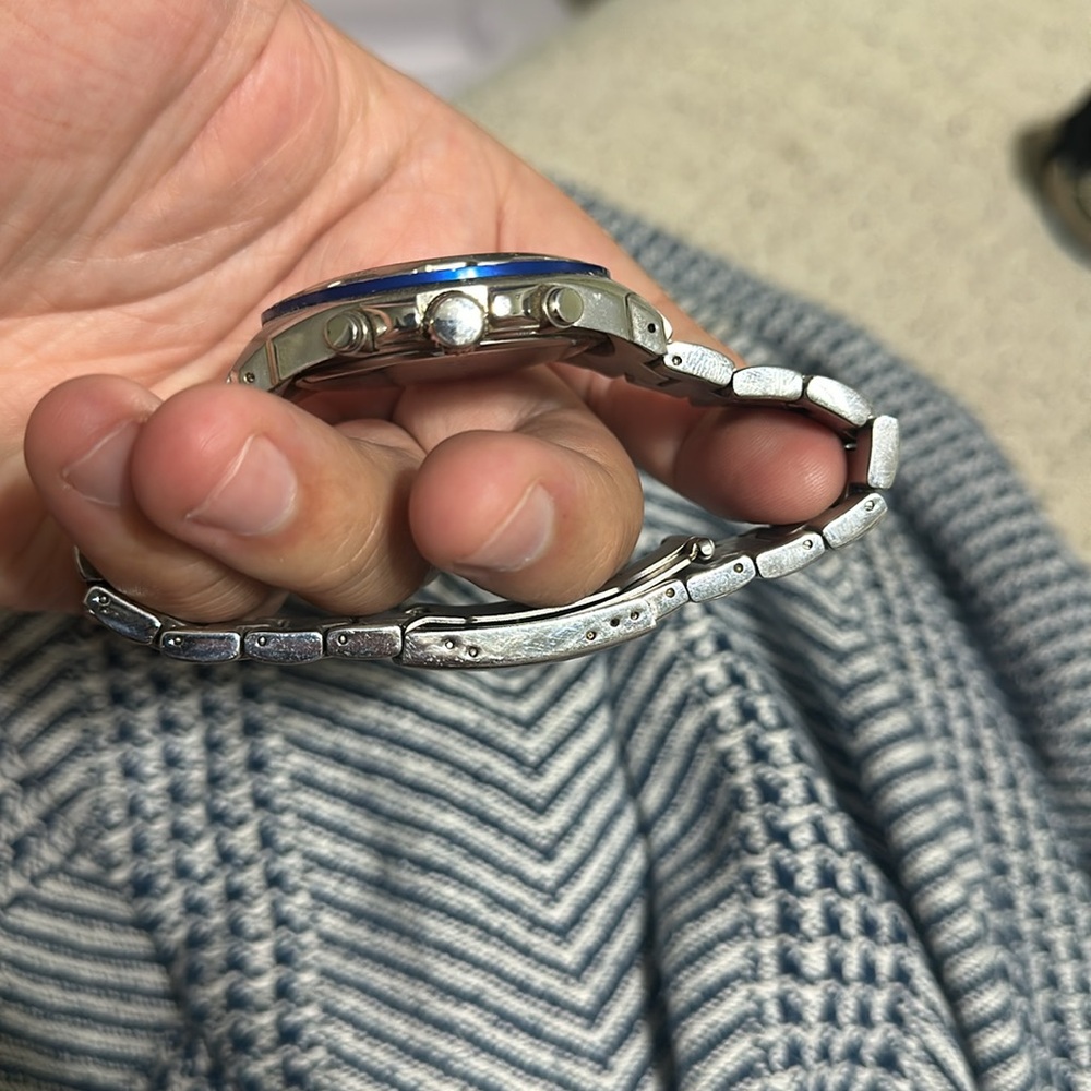Relic Watch Men’s - Picture 4 of 4